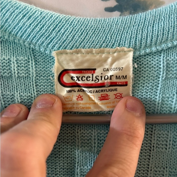 Vintage Sky Blue V-Neck Sleeveless Sweater Vest - Picture 3 of 6